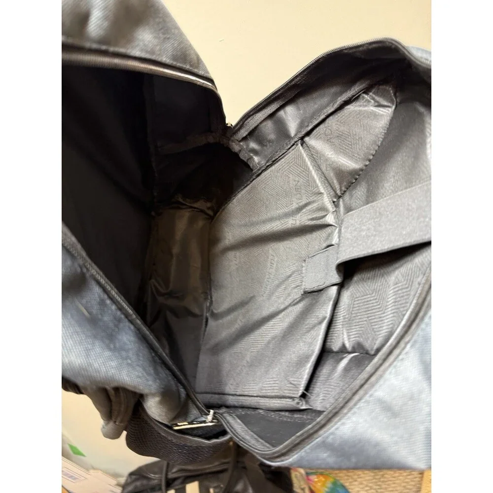 Professional Travel Backpack Fur Jaden Black